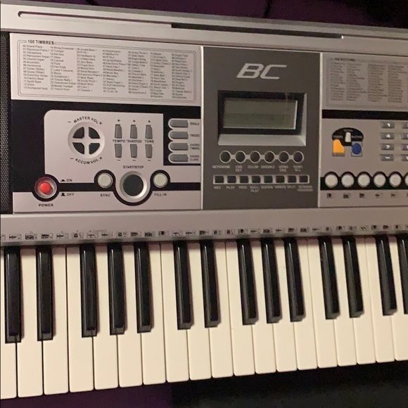 Keyboard - Picture 3 of 4